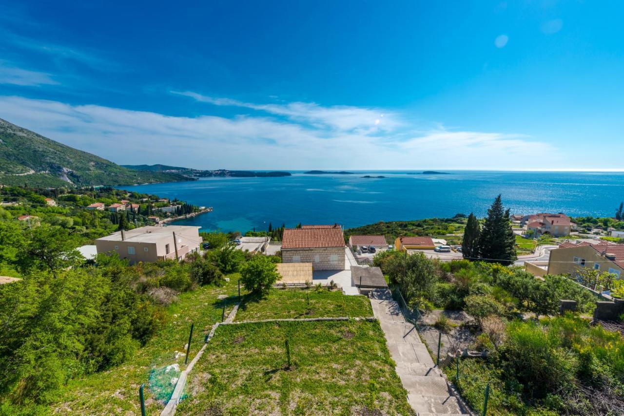 Golden Seaview Holiday Home Млини Екстериор снимка